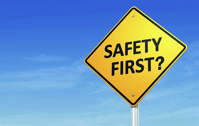 Are Drivers Putting Safety First? - Article - Automotive Fleet