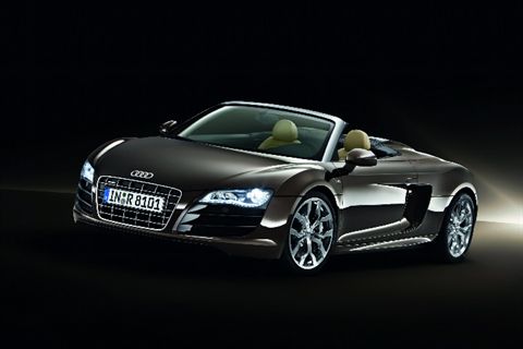 The 2011 R8 Spyder 52 quattro features the same V10 engine found in the R8
