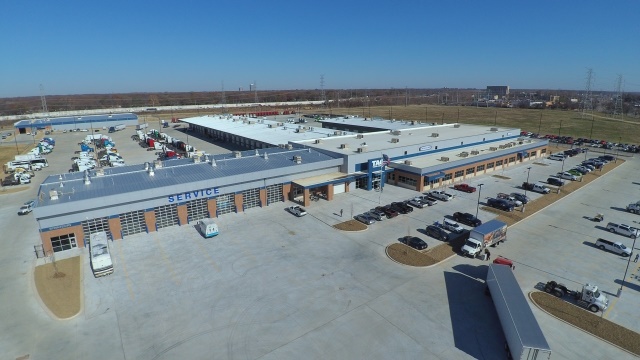 <p>TAG&rsquo;s new 190,000 square foot Freightliner dealership in Memphis, TN is comprised of a new and used truck sales center, a parts and service center, a parts distribution center, a full body shop, and the TAG Technical Institute.<em> (Image courtesy of DTNA)</em></p>